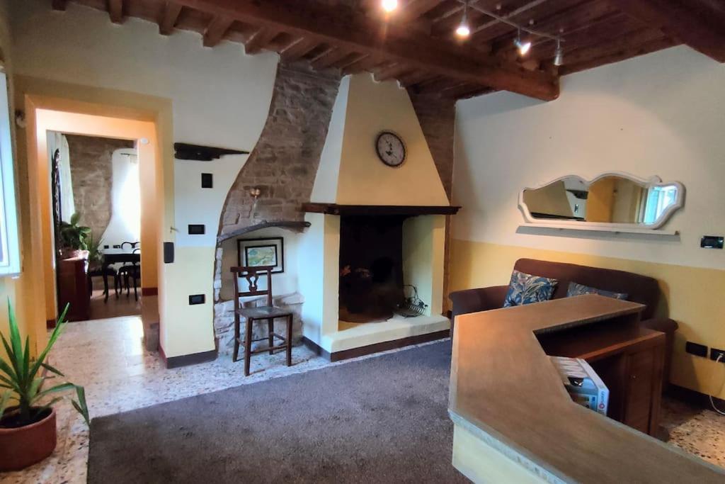 Casale San Teodoro - Mondaino Rn Villa ภายนอก รูปภาพ