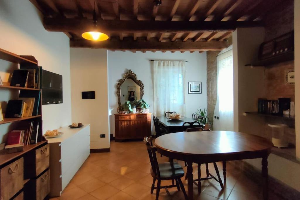 Casale San Teodoro - Mondaino Rn Villa ภายนอก รูปภาพ