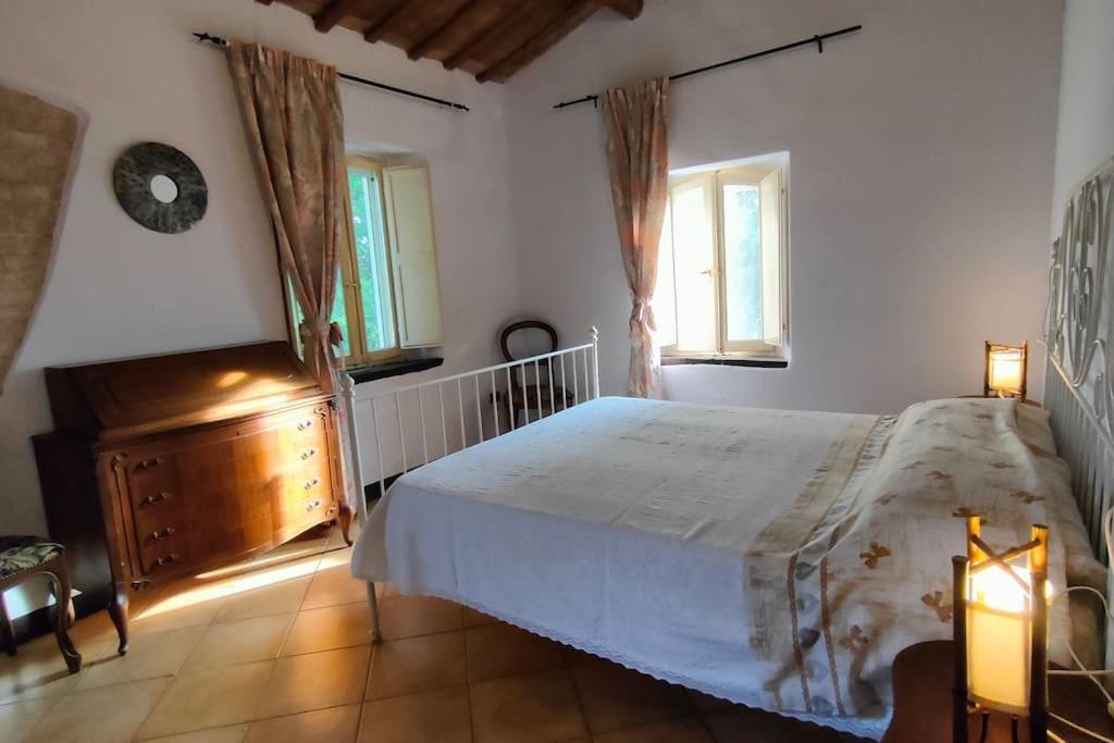 Casale San Teodoro - Mondaino Rn Villa ภายนอก รูปภาพ