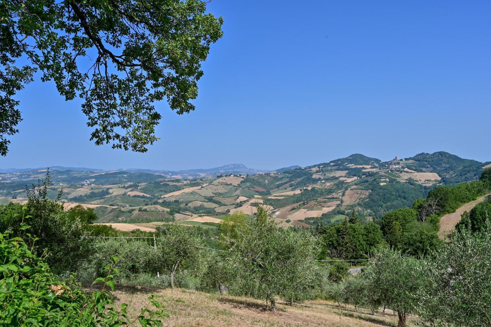 Casale San Teodoro - Mondaino Rn Villa ภายนอก รูปภาพ